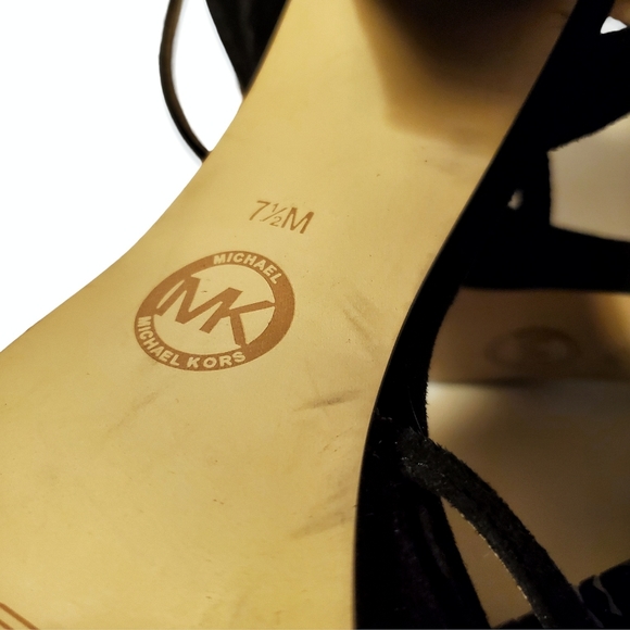 SOLD 🚫 - Picture 8 of 8